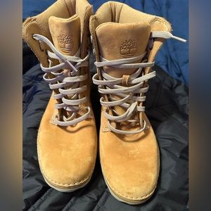 Women’s Timberland boots